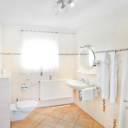 Bauernhofpension Hof Doedesberg 4* Bad Berleburg