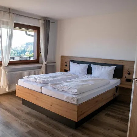 Bauernhofpension Hof Doedesberg 4*